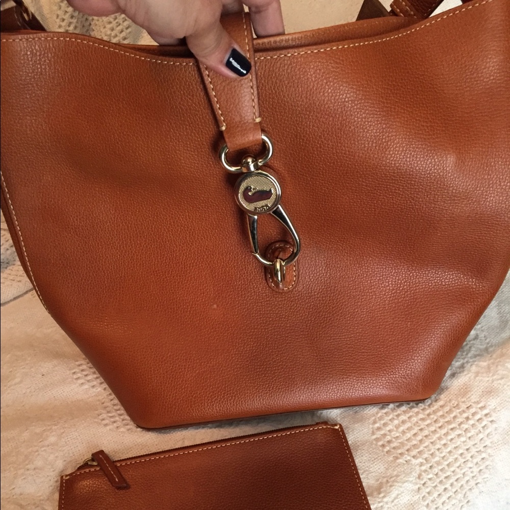 Dooney and bourke